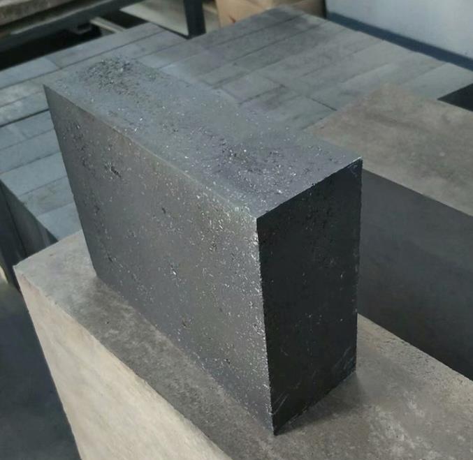 镁碳砖0.jpg